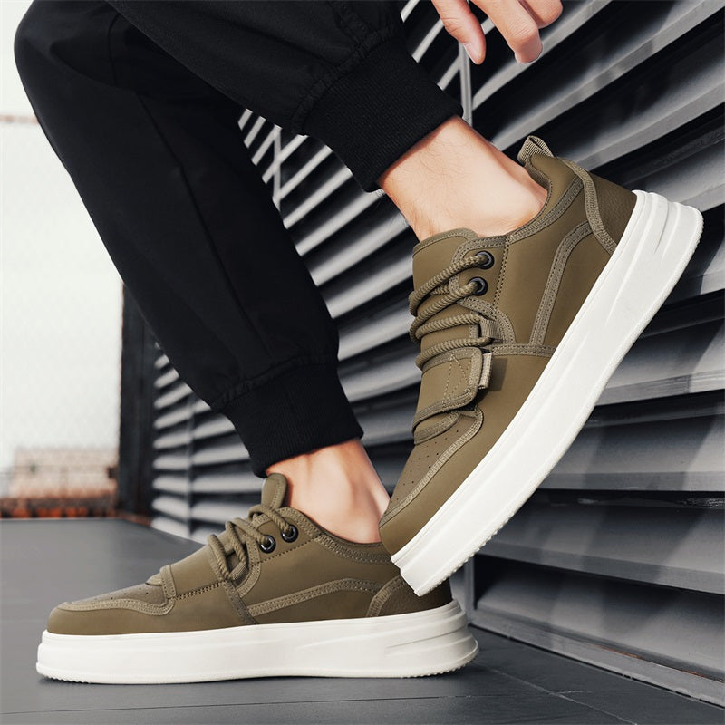 AllDayTrail Sneakers